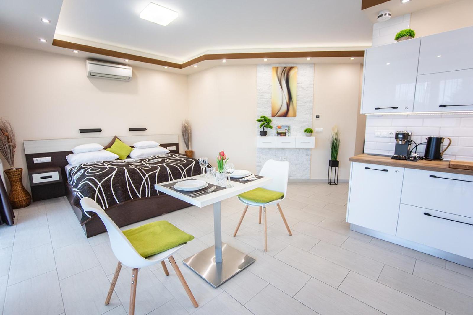 Nemeth Apartmanok Sárvár Екстериор снимка