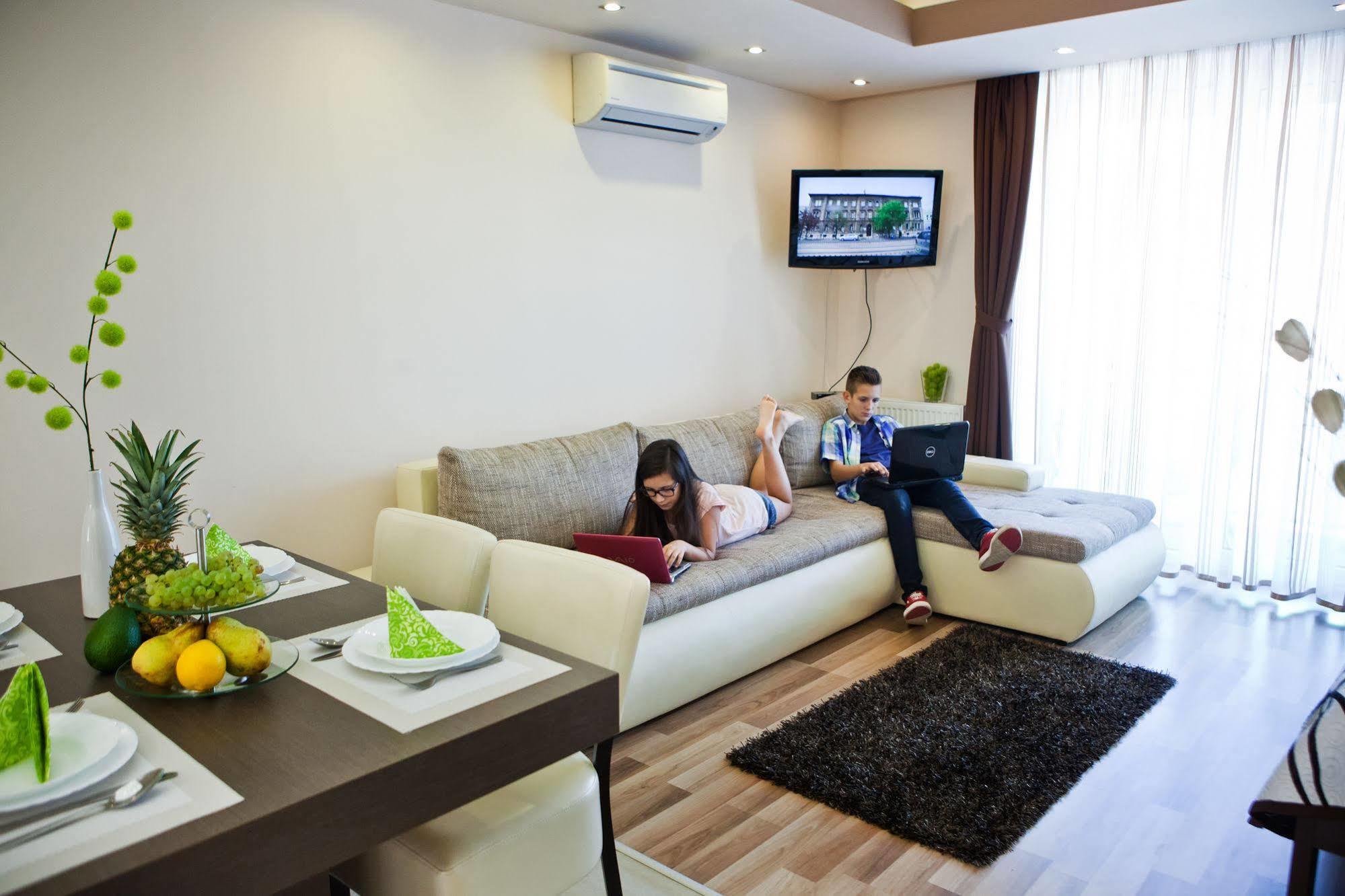 Nemeth Apartmanok Sárvár Екстериор снимка